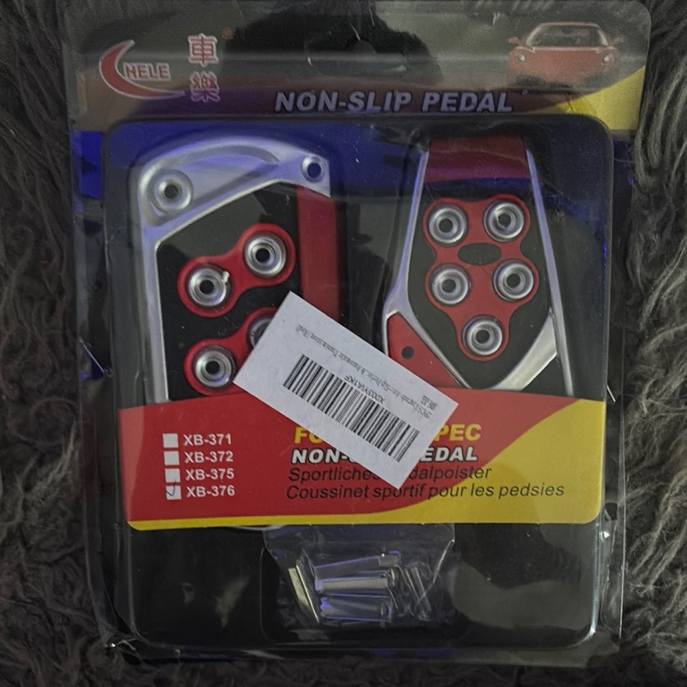 Non-Slip Pedal Set - Red and Silver